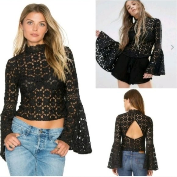 Free People Kiss and Bell top - Picture 2 of 7